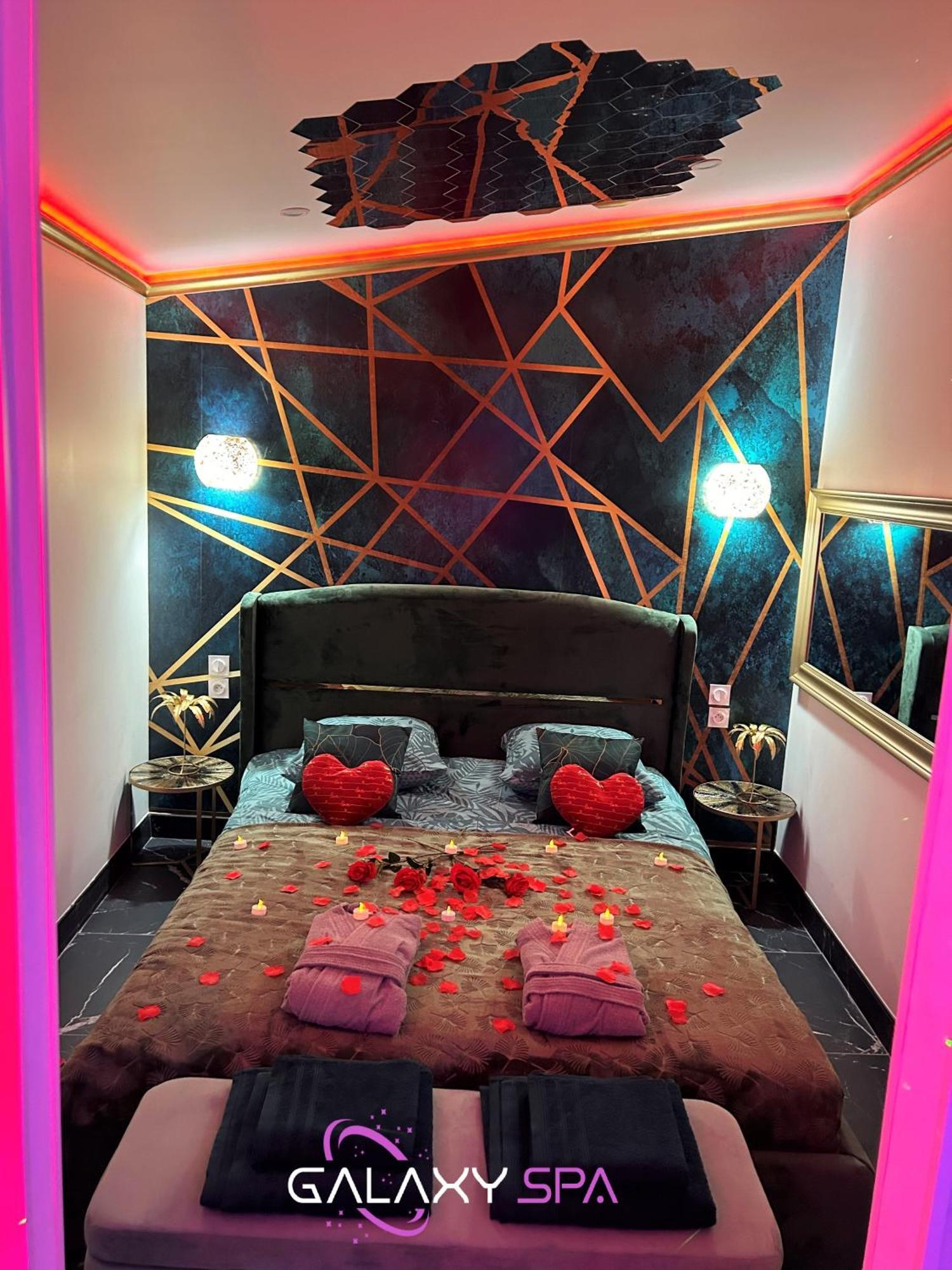 Galaxy Spa - Suite Jupiter Jacuzzi Privatif Champigneulles Exterior photo